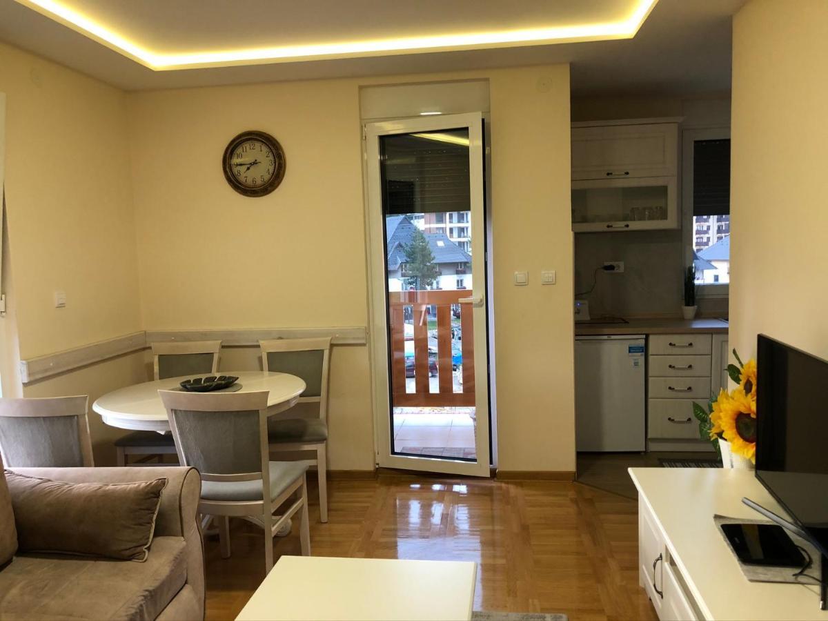 Lux Nena 29 - Zlatibor